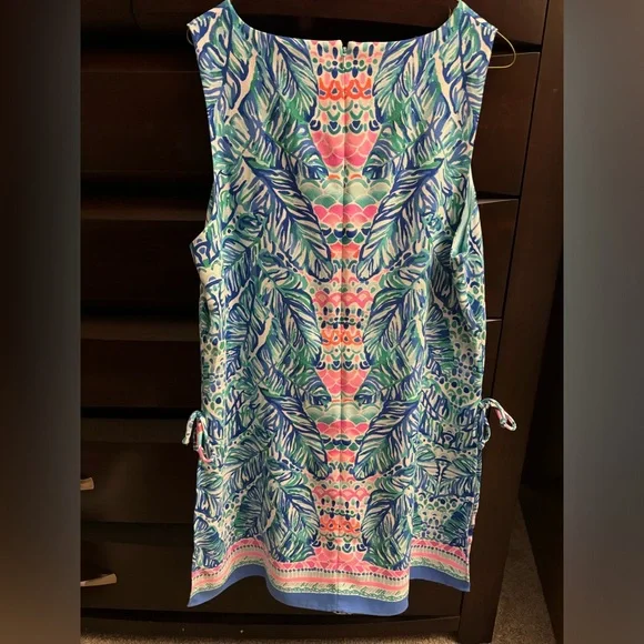 Lilly P Donna Romper - Picture 2 of 3